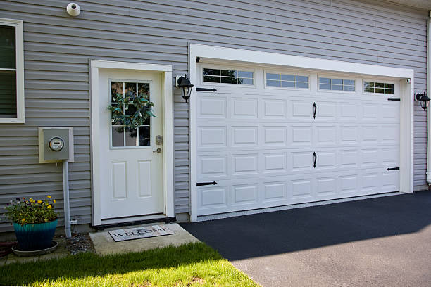 24/7 Emergency Garage Door Panel Replacement experts in Harleigh, PA